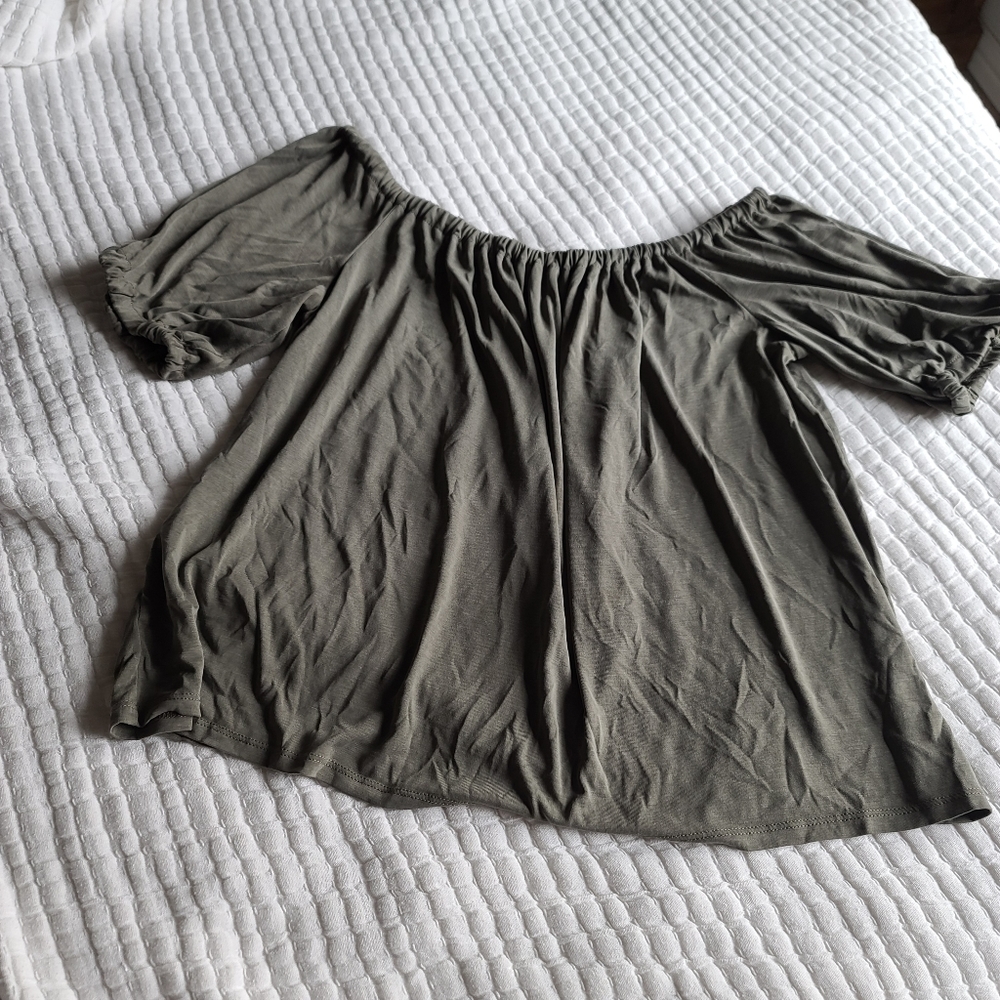 Medium Loft flowy top